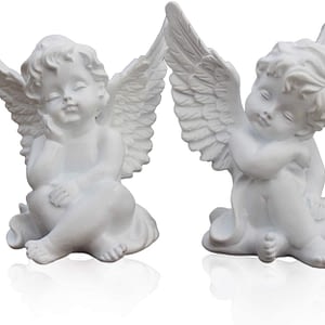 Dos Estatuas de Angelitos